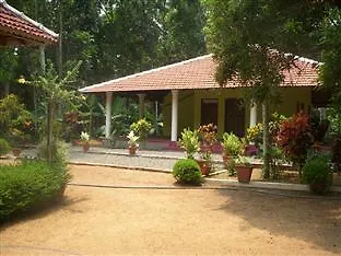 Backwater Heritage Homestay Kottayam India